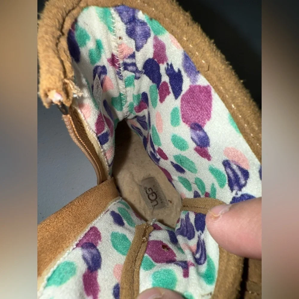 Ugg girl boots size 9